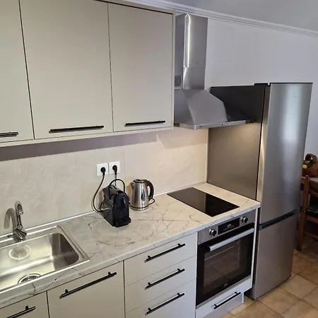 Apartament Eleni's 2 *