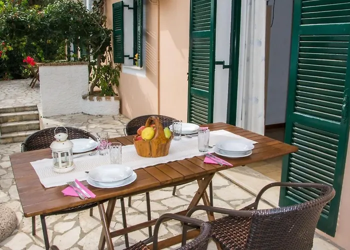 Apartman Eleni's 2 Barbáti