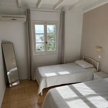 Διαμέρισμα Eleni's 2 *